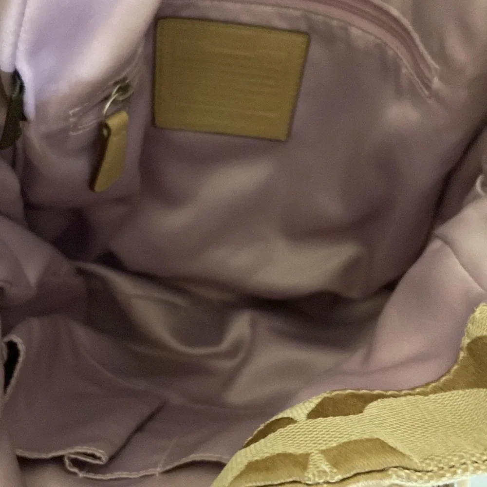 Coach Kristine Signature Handbag - Gently Used - Great Condition Large -… - Picture 10 of 11